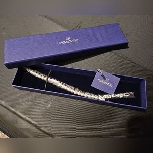 Swarovski Louison Pearl Bracelet White Rhodium Plating